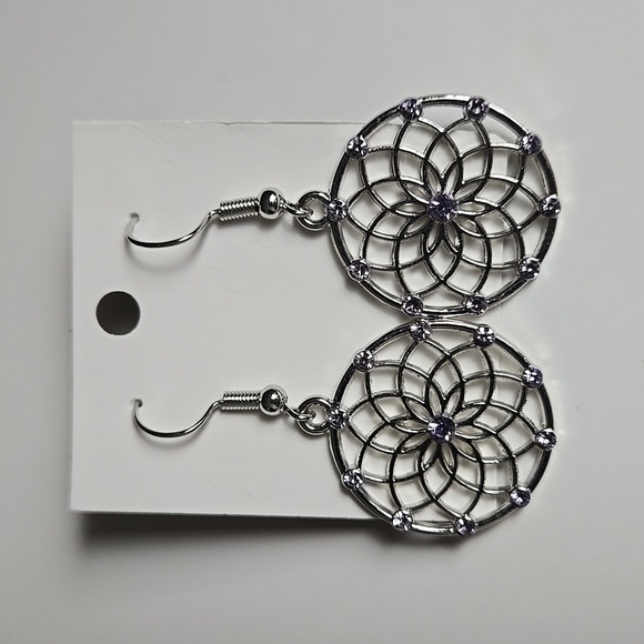 Elegant Silver Tone Purple Rhinestons Earrings - Picture 10 of 16